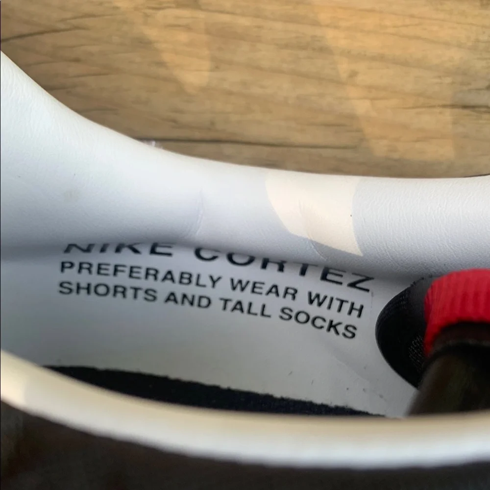 KENDRICK LAMAR X CORTEZ KENNY 3 ‘BET IT BACK’ - Picture 5 of 6